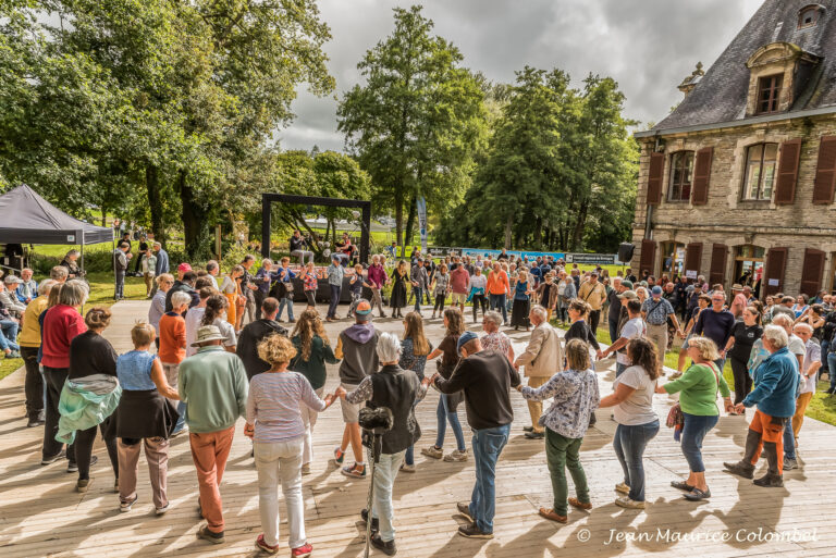 Concours De Sonneurs A╠Ç Gourin (photo Jean Maurice Colombel)